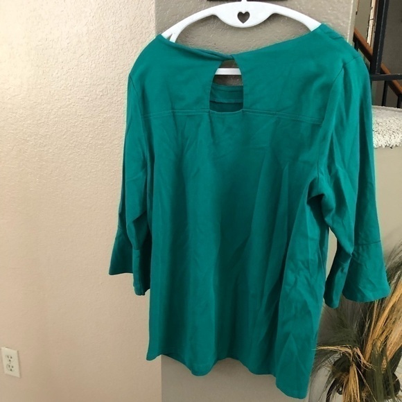 Kim Rogers Bell Sleeve Green Top Size Medium - Picture 2 of 4